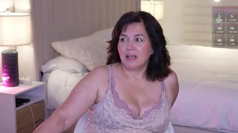 Sabrina online show from 02/12/26, 02:50