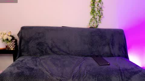 Snapshot of sabriinaa_fox chatting on 05/22/26, 04:01 sabriinaa fox online show from 05/22/26, 04:01