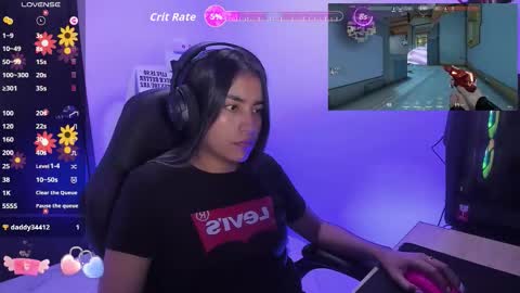 Snapshot of sabrina_chester_02 chatting on 09/14/25, 11:15 Angie online show from 09/14/25, 11:15