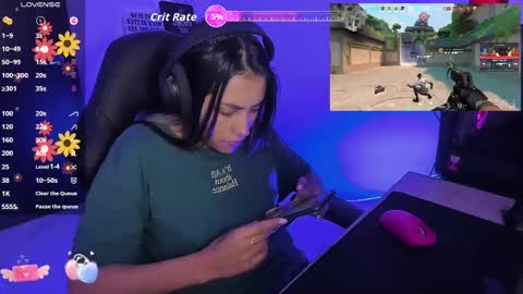 Snapshot of sabrina_chester_02 chatting on 09/16/25, 08:54 Angie online show from 09/16/25, 08:54