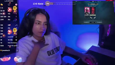 Snapshot of sabrina_chester_02 chatting on 09/17/25, 11:50 Angie online show from 09/17/25, 11:50