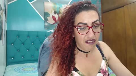 SABRINA online show from 02/09/25, 04:29