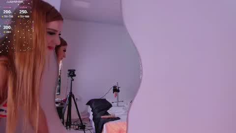 sabrina_f0xx online show from 07/22/26, 06:32