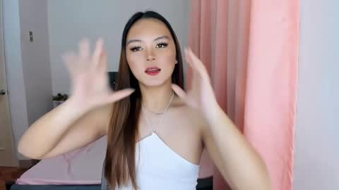 Snapshot of sabrina_hilson chatting on 09/15/25, 08:03 sabrina_hilson online show from 09/15/25, 08:03