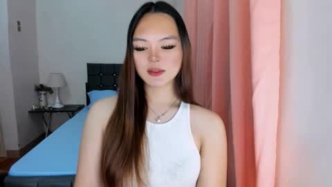 Snapshot of sabrina_hilson chatting on 11/02/25, 01:57 sabrina_hilson online show from 11/02/25, 01:57