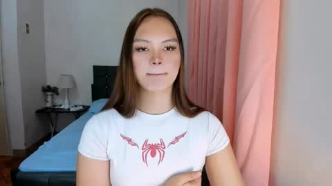 Snapshot of sabrina_hilson chatting on 12/16/25, 03:28 sabrina_hilson online show from 12/16/25, 03:28