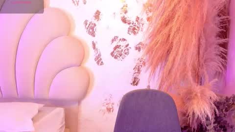 Snapshot of sabrina_lafaux_cr chatting on 03/02/26, 07:43 sabrina_lafaux_cr online show from 03/02/26, 07:43