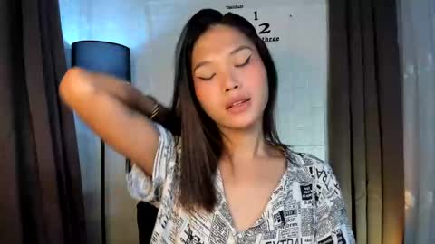 Nadine online show from 12/13/24, 02:38