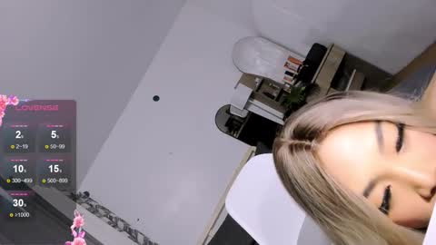 urHOT SABBY online show from 03/10/26, 01:54