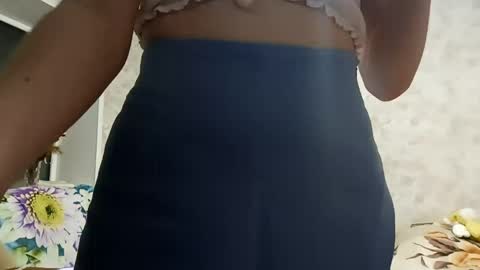 Snapshot of sabrinahandlin chatting on 04/15/26, 08:09 Sabrina online show from 04/15/26, 08:09