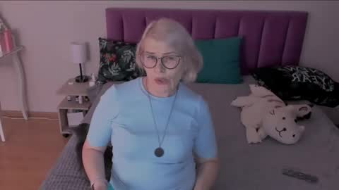 Sabrina MacMarren online show from 03/08/25, 07:53