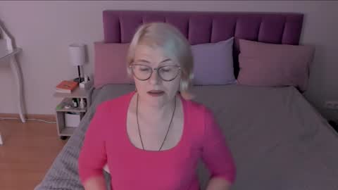 Sabrina MacMarren online show from 03/12/25, 06:44