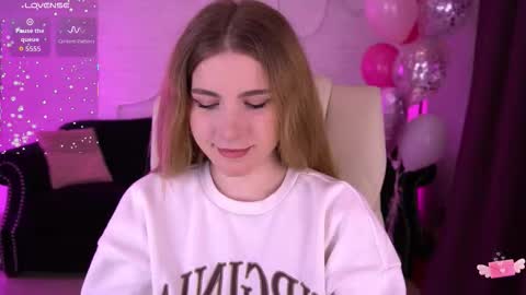 Sabrina online show from 02/15/26, 07:16