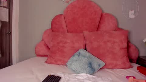 S A B R I N A  online show from 02/02/25, 11:40