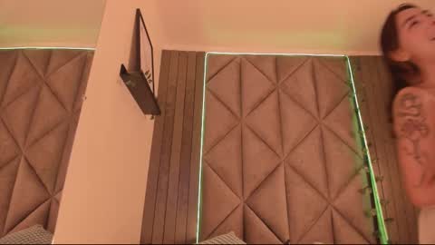 S A B R I N A  online show from 11/27/25, 11:45