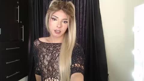 sabrinatshot online show from 05/23/26, 03:49