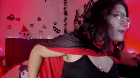 Sabrina  online show from 11/28/25, 11:24