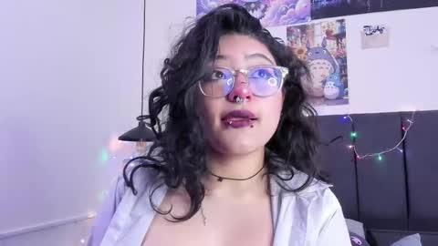 Snapshot of sabrinav_ chatting on 03/02/26, 11:28 Sabrina online show from 03/02/26, 11:28