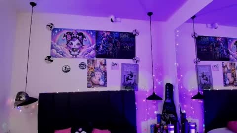 Sabrina  online show from 05/29/26, 11:19