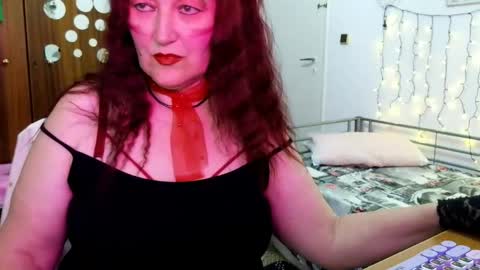 SabrinaXlovess online show from 06/05/26, 06:13
