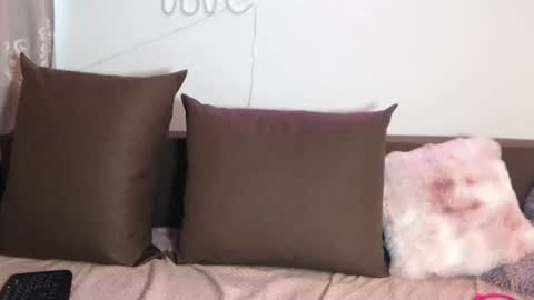sabrinee__xx_divine online show from 06/29/26, 07:47