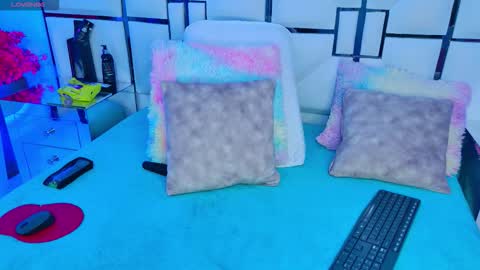 Sabrinna online show from 12/02/25, 07:20