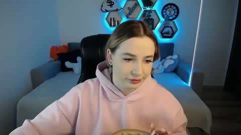 Sabrina Violet online show from 02/09/25, 09:05