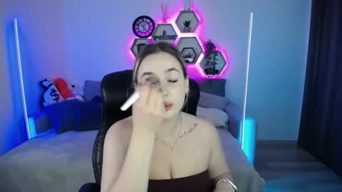 Sabrina Violet online show from 09/13/25, 08:03