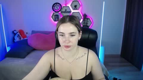 Sabrina Violet online show from 09/17/25, 08:05