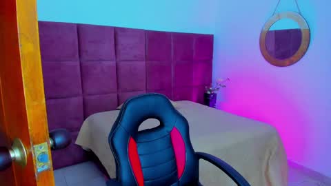 sac___miuller online show from 04/19/26, 09:19