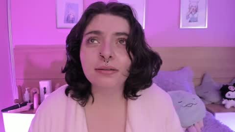 Ig  online show from 02/15/25, 08:22