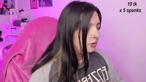 Ig  online show from 10/18/25, 10:49