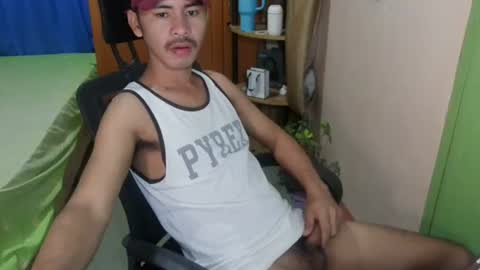 Snapshot of sachu01 chatting on 07/15/26, 01:22 Sachu01 online show from 07/15/26, 01:22