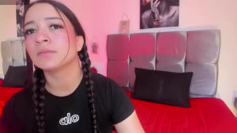 Snapshot of saday_wish chatting on 04/11/26, 01:37 saday_wish online show from 04/11/26, 01:37