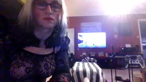 sadiacrossdresser online show from 06/28/26, 07:53