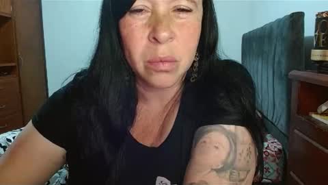 Snapshot of sadistikxx chatting on 12/14/25, 02:06 SadistikXX online show from 12/14/25, 02:06