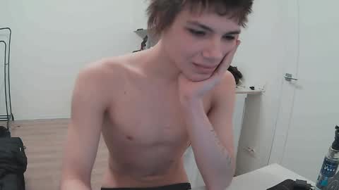 sadvetements online show from 04/03/26, 08:23