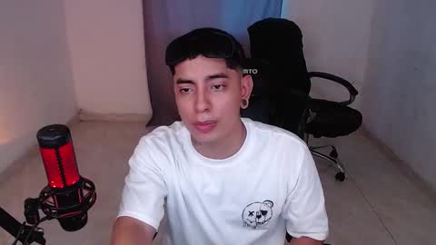 saenz_hotx online show from 03/08/25, 10:56