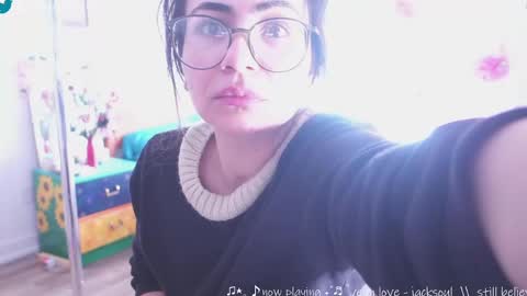 Snapshot of safaeri chatting on 02/14/25, 04:09 Safa online show from 02/14/25, 04:09