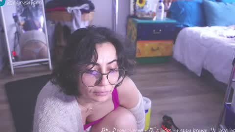 Snapshot of safaeri chatting on 03/12/25, 07:06 Safa online show from 03/12/25, 07:06