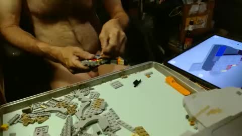 safety_fist online show from 12/18/25, 03:01