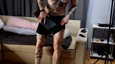 Adam online show from 11/02/25, 12:18