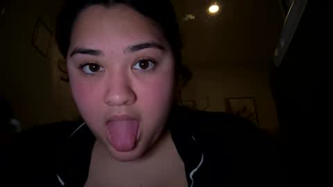 Snapshot of sagehaven chatting on 03/07/25, 05:29 Sage online show from 03/07/25, 05:29