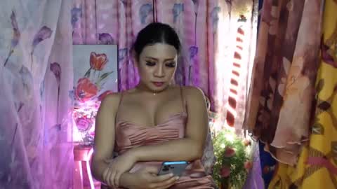 Snapshot of saging_ering chatting on 01/08/25, 05:27 yesha online show from 01/08/25, 05:27