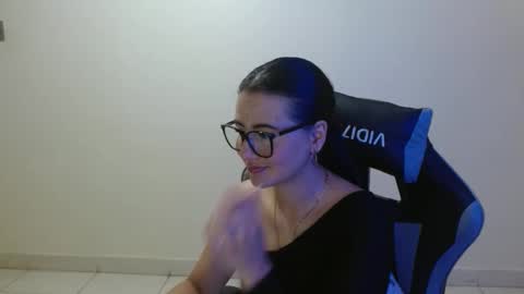 Sahaliefox  online show from 02/21/26, 03:24