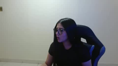 Sahaliefox  online show from 03/26/26, 04:01