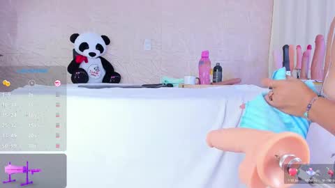 Danella online show from 02/12/25, 01:59