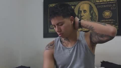 Sahara y Thiago online show from 09/17/25, 11:12