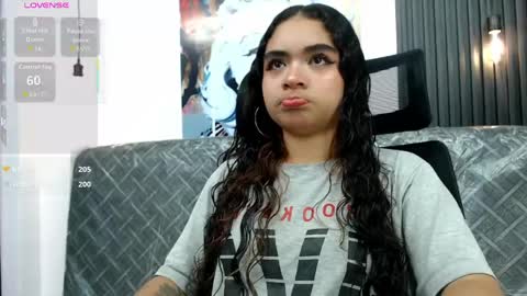 sara online show from 05/25/26, 02:06