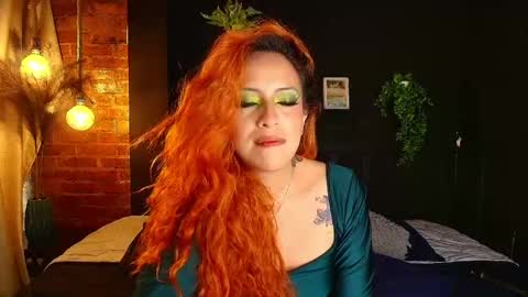 Snapshot of sahra_tayl0r_ chatting on 05/26/26, 02:46 SARA online show from 05/26/26, 02:46